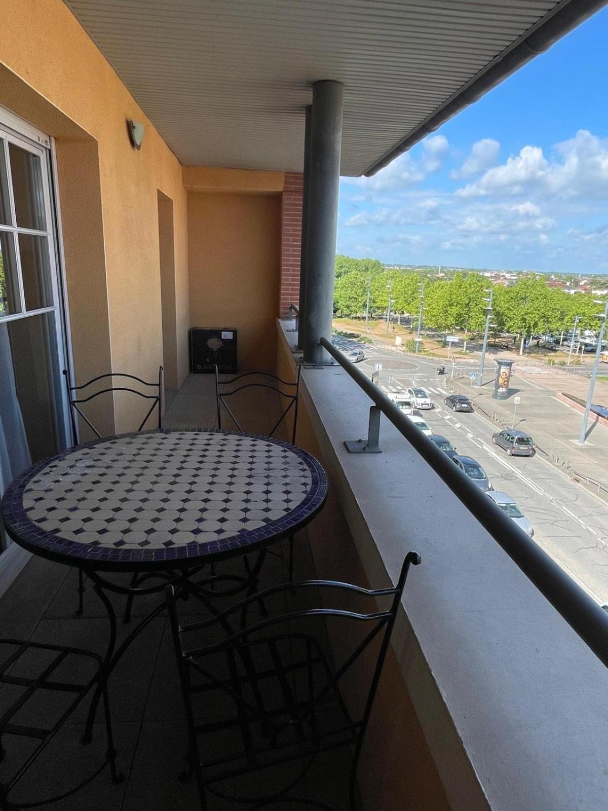 City Rose T2, Climatisation,Parking Prive, Piscine, Wifi , Tout Confort ตูลูส ภายนอก รูปภาพ